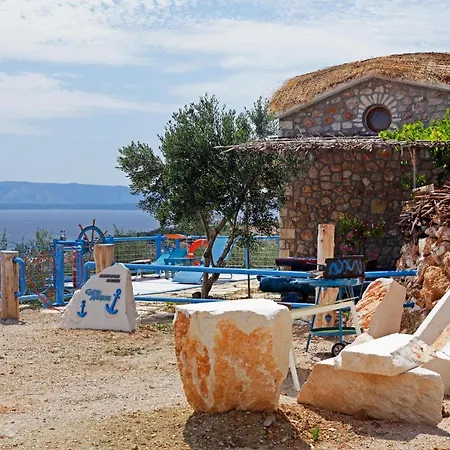 Holiday home Robinson Corto Maltese Bol